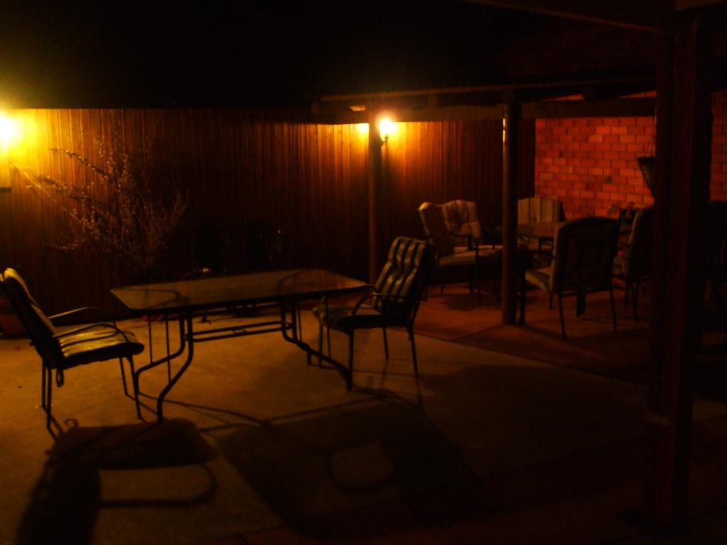 Anna Bella Motel Glen Innes Bagian luar foto
