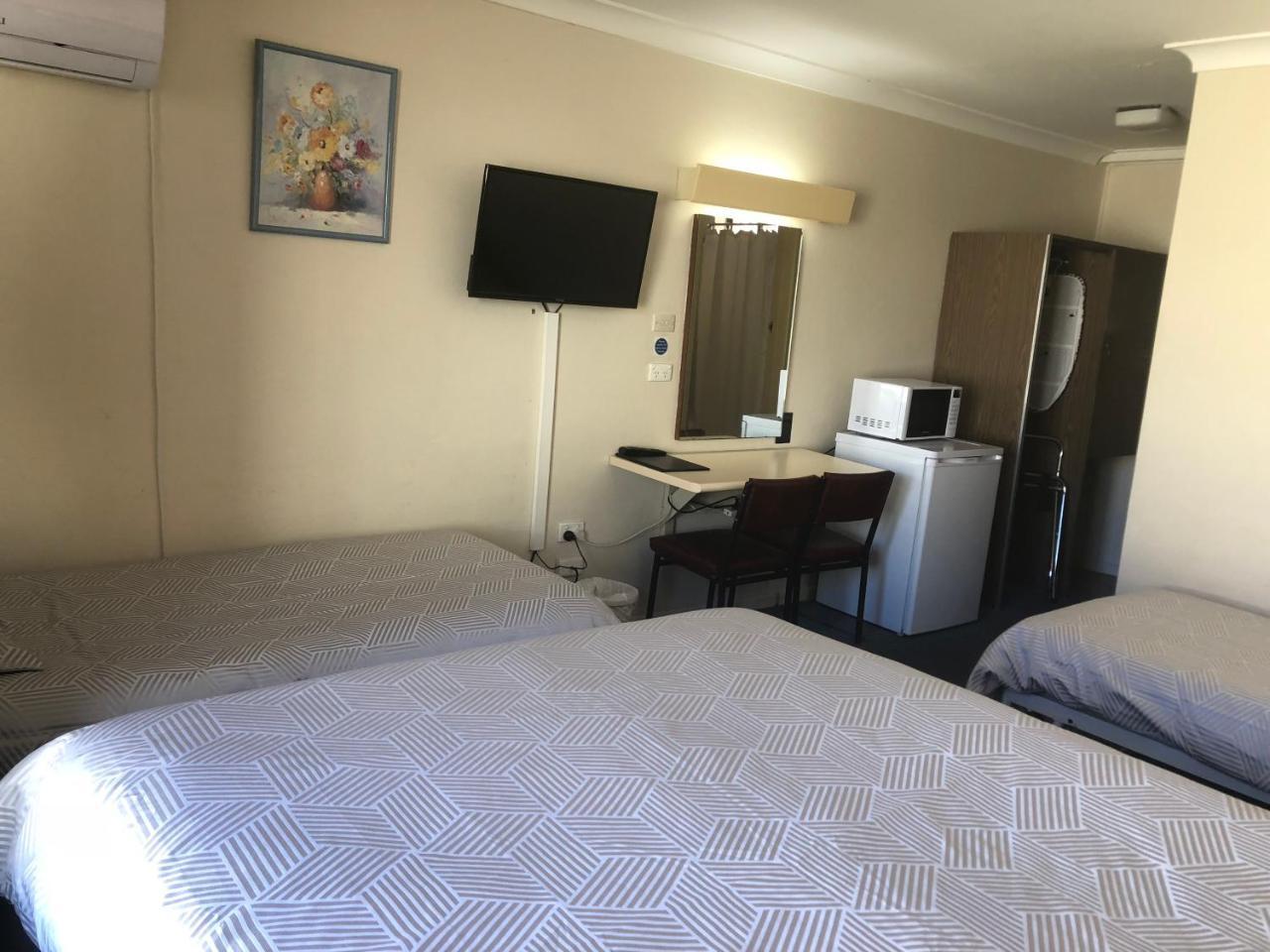 Anna Bella Motel Glen Innes Bagian luar foto