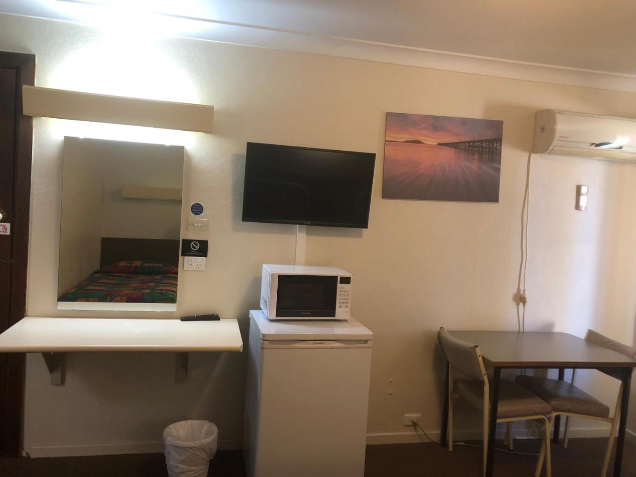 Anna Bella Motel Glen Innes Bagian luar foto